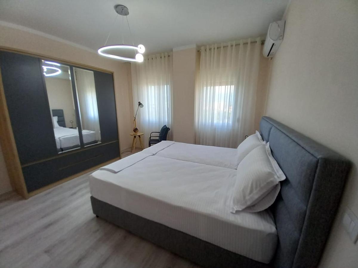 Comfort Apartment Shkodër Exteriör bild